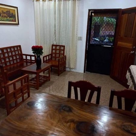 Foxtail Guesthouse Siargao General Luna  Εξωτερικό φωτογραφία